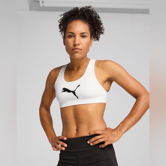 Puma Tops - Puma Sports Bra 🤍